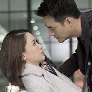 王凯绯闻女友曝光，神秘女子引热议