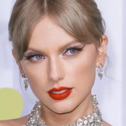 泰勒斯威夫特最新MV深度解析，数据与音乐故事揭秘