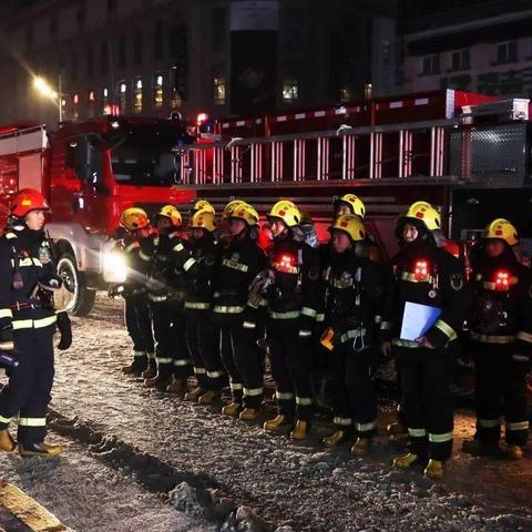 武警部队深化改革，加速现代化建设步伐