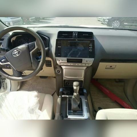 丰田霸道4000最新报价及性能解析