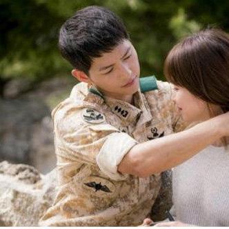 宋仲基最新照片曝光，事业进展与动态大揭秘