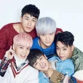 水晶男孩综艺节目，掀起新热潮，不容错过！