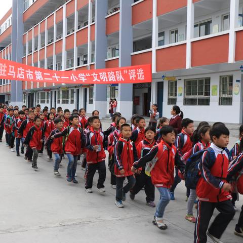 ＂正版资料免费大全＂的：打分排队法_23-16-41-31-29-49 T：197.64