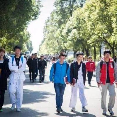 2025年澳门天天开好彩,马、虎、龙、牛_10-25-03-41-20-04 T：2581.360