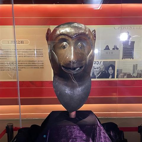 2025新澳门正版免费正题,兔、蛇、龙、鼠_15-10-04-47-46-19 T:211.822