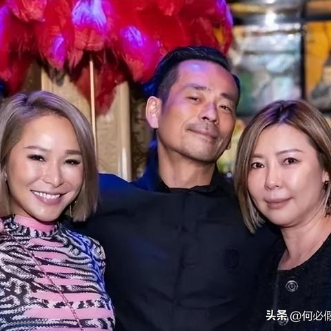 今夜澳门9:35开奖结果,鸡、马、狗、牛_32-15-37-30-47-14 T:2481.134