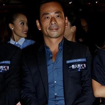 今夜澳门9:35开奖结果,鸡、马、狗、牛_32-15-37-30-47-14 T:2481.134