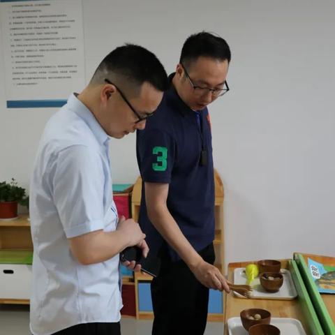 最新品牌童装,时尚潮流之选,关爱成长每一步