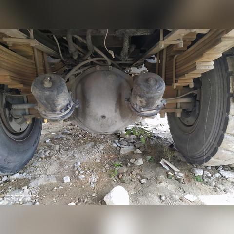 最新龙卡汽车图片详解