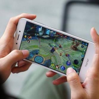 掌上QQ飞车最新版，极速竞技，尽在掌控