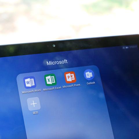 掌上QQ飞车最新版,极速竞技,尽在掌控