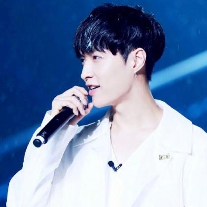 华语男歌手最新专辑解析与点评