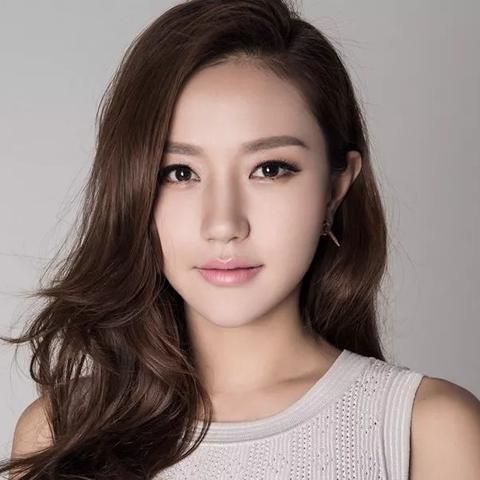 达芙妮倒闭消息深度解读